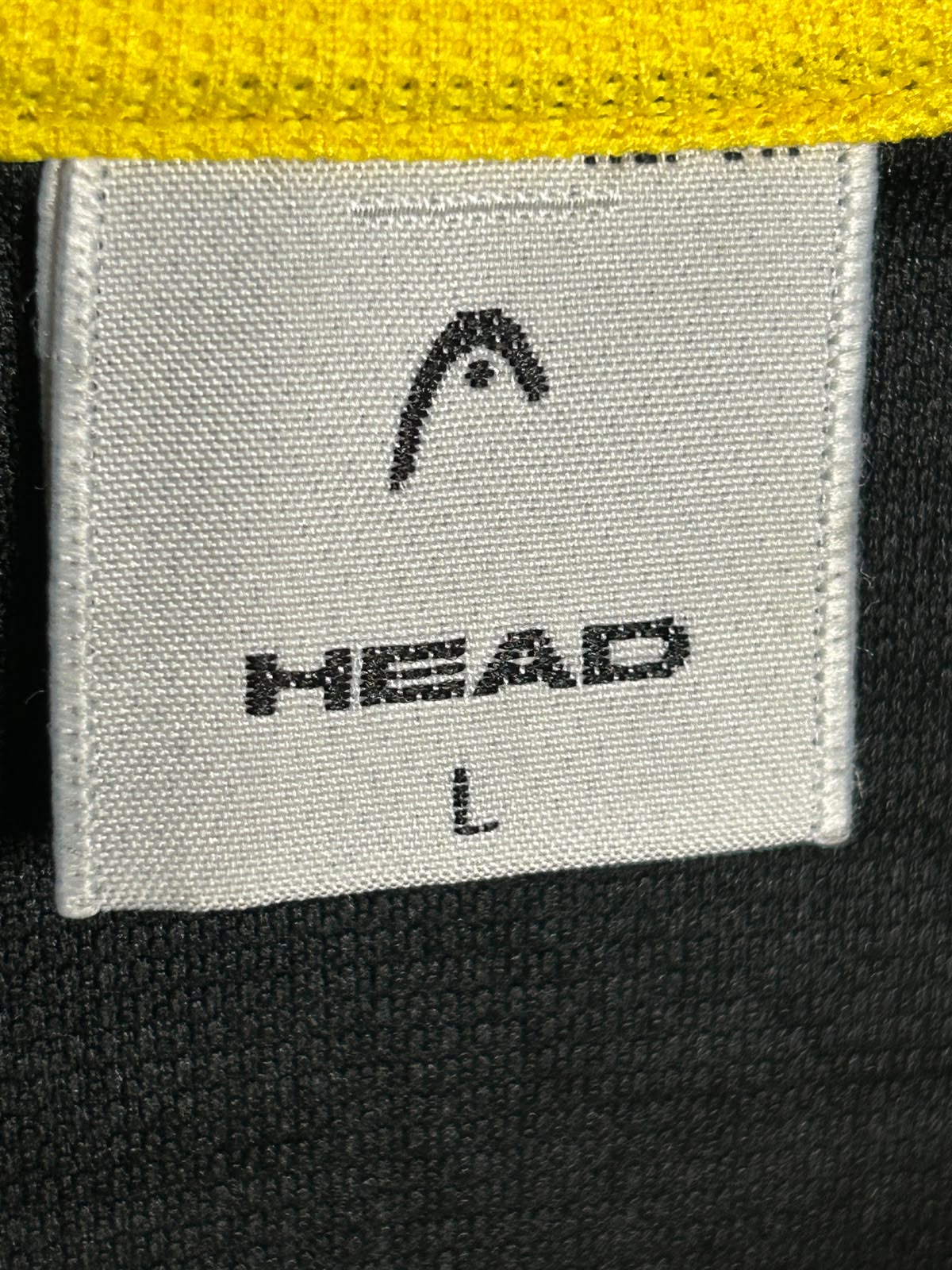 Head Black And Yellow Round Neck - Large