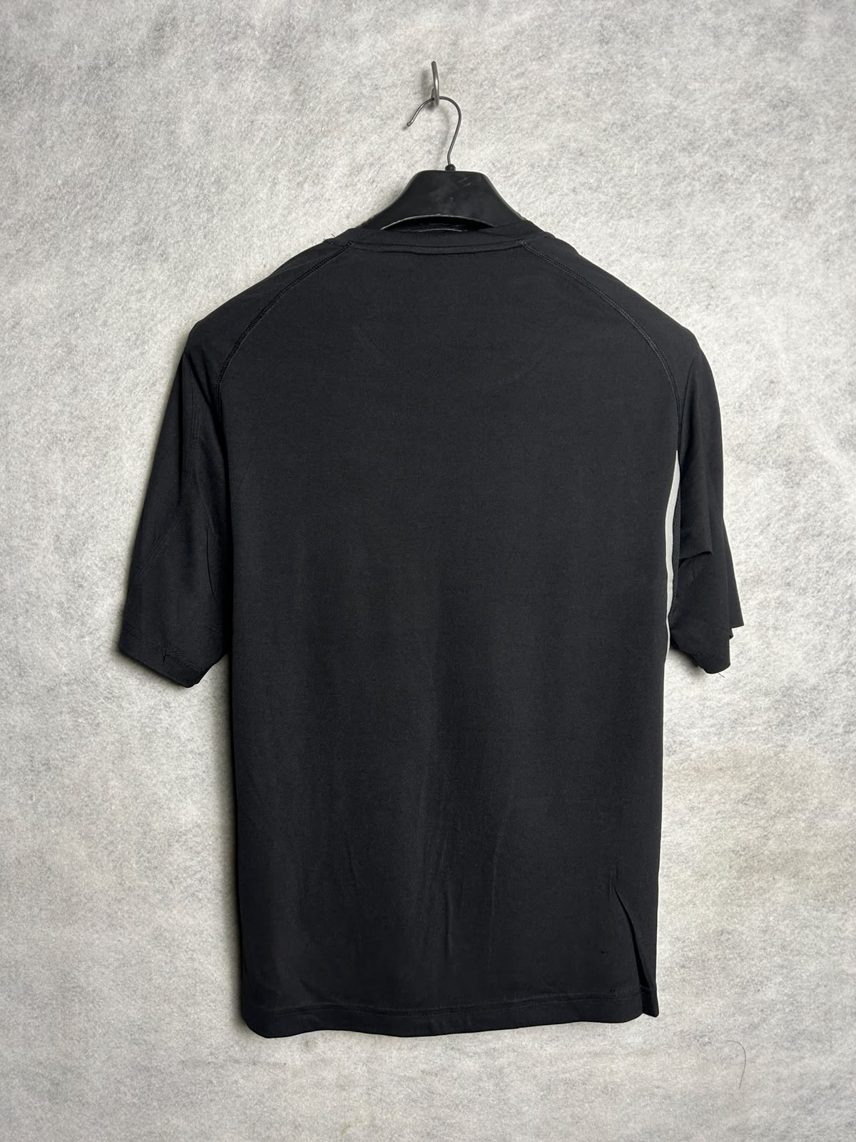 Adidas Black Round Neck - Large