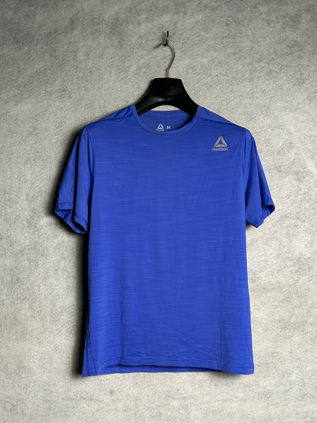 Reebok Blue Round Neck - Medium