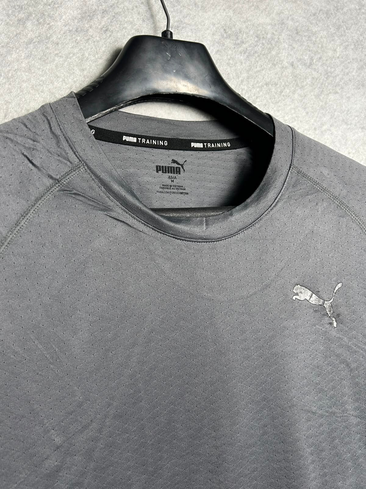 Puma Training Grey Round Neck - Medium