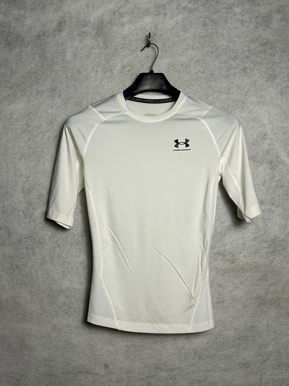 Under Armour White Heat Gear - Large