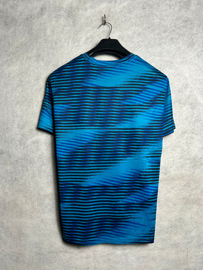 The Nike Tee Dri Fit Round Neck - Large