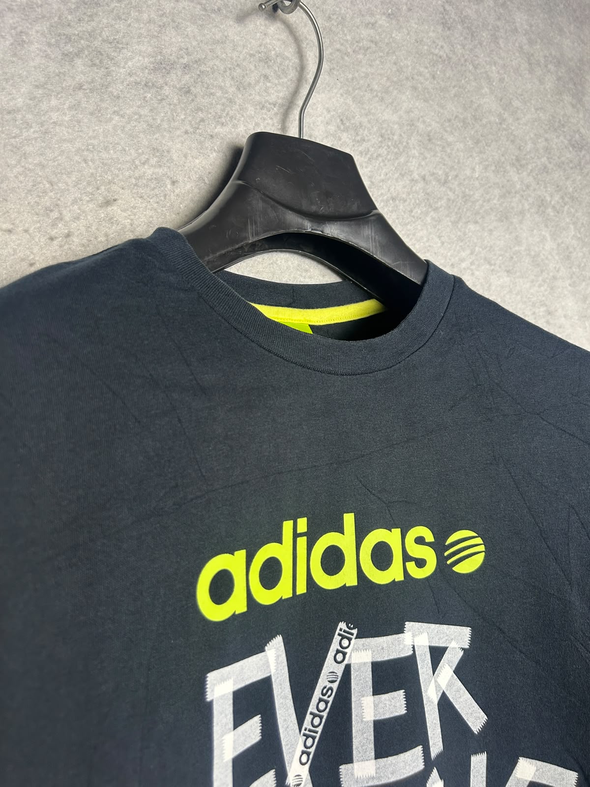 Adidas Big Logo Ever Lasting Summer Round Neck - Large
