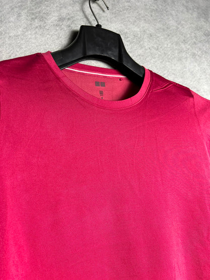 UNICLO Round Neck - Medium