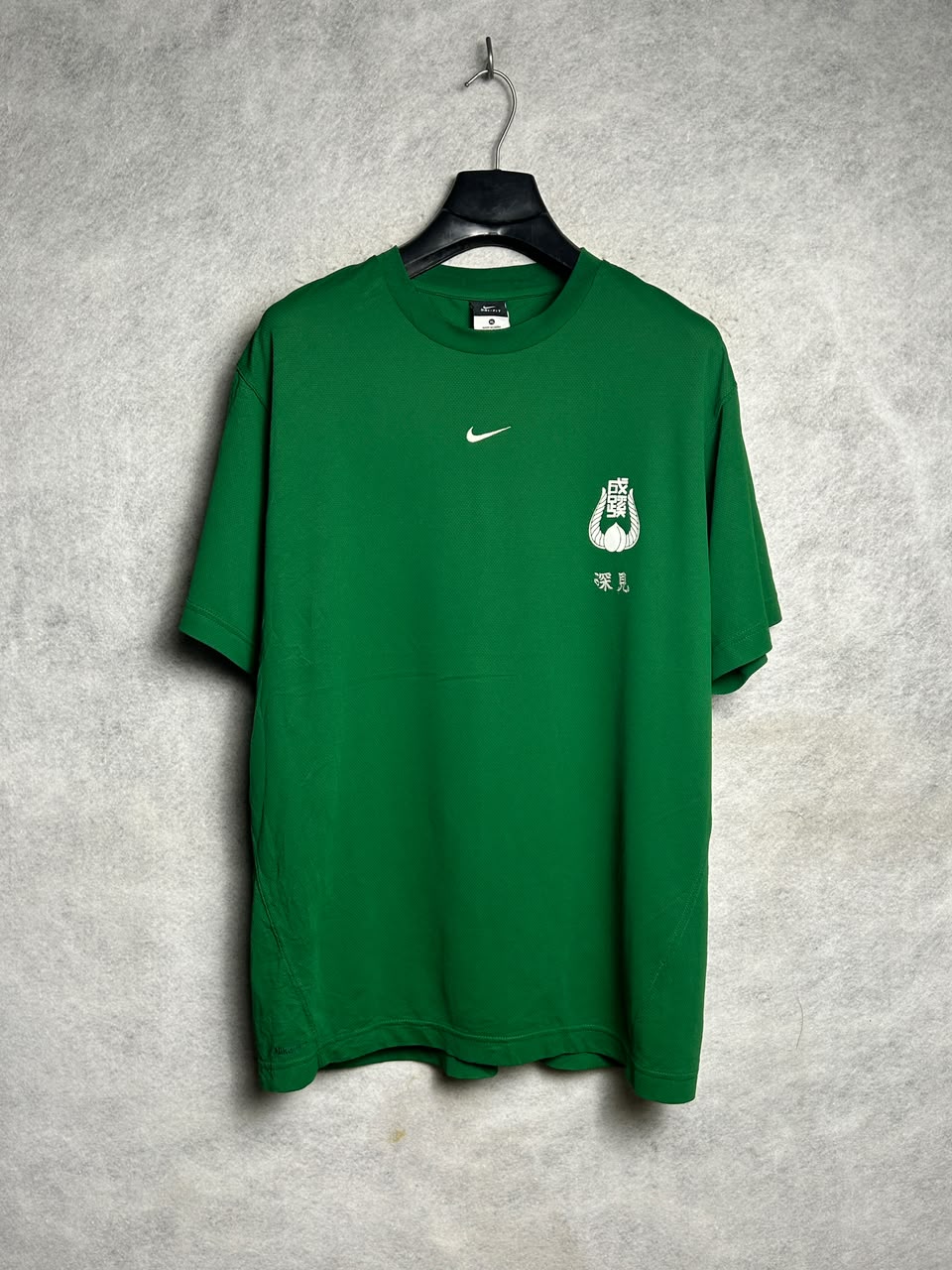 Nike Dri Fit Green Round Neck - XL