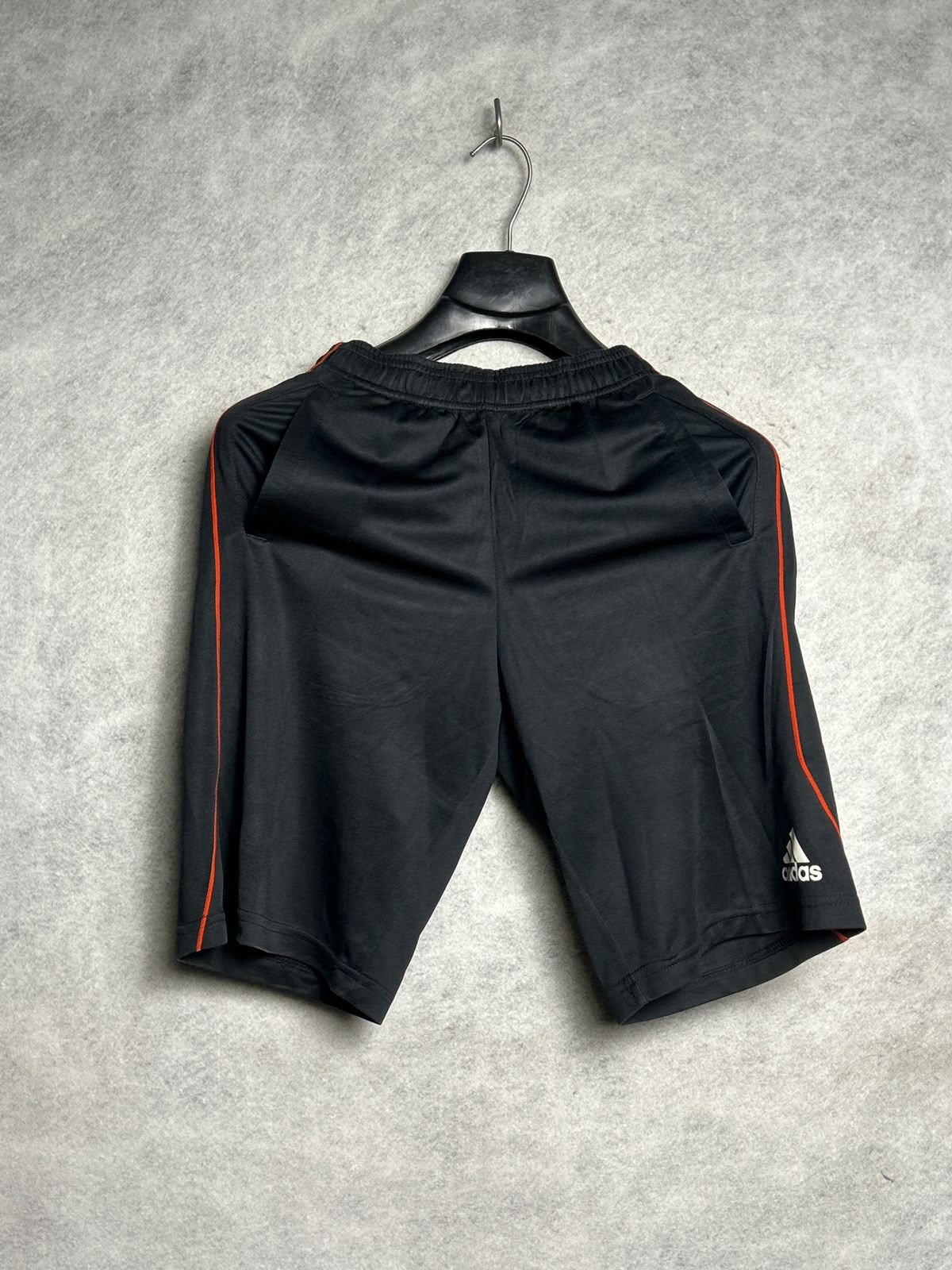 Adidas Black - Medium
