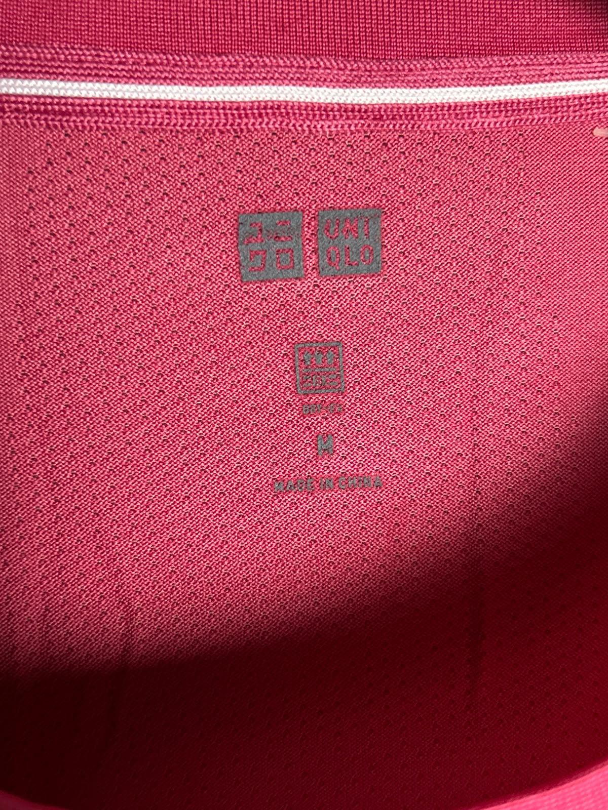 UNICLO Round Neck - Medium
