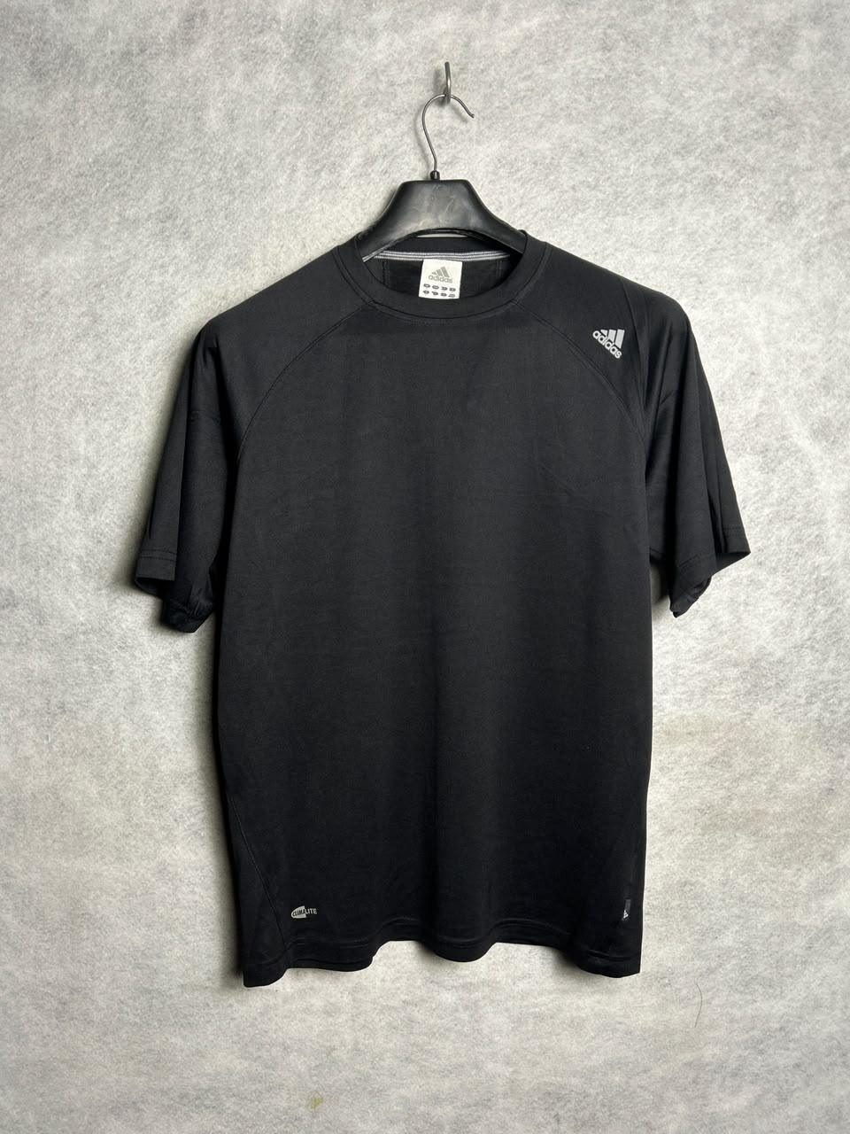 Adidas Black Round Neck - Medium