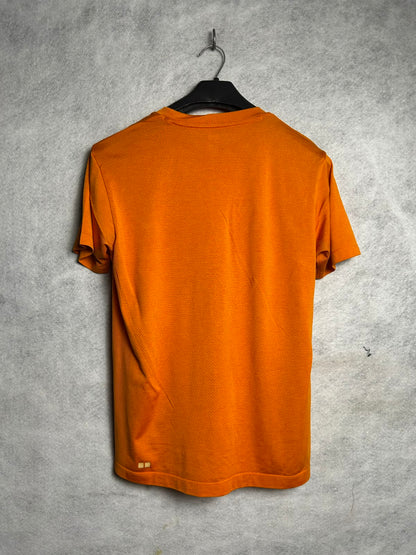 UNIQLO Orange Round Neck - Medium