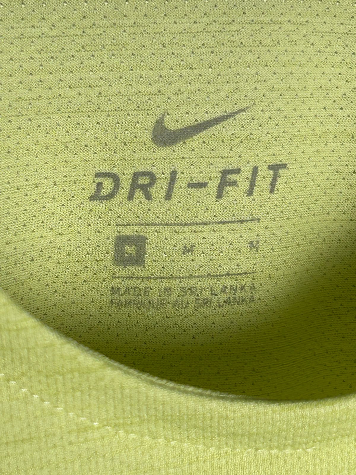 Nike Dri Fit Yellow - Medium