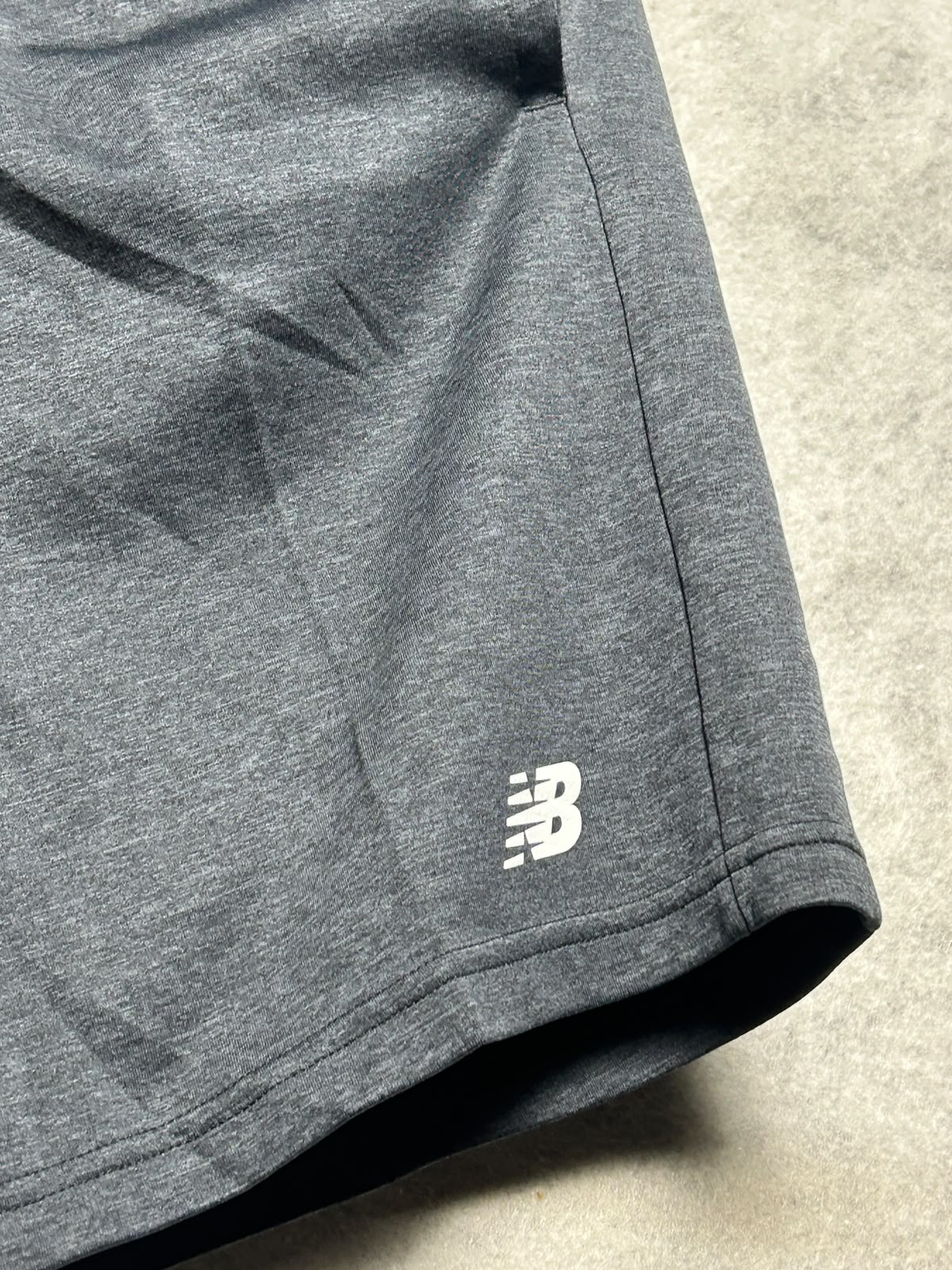 New Balance Black - Medium