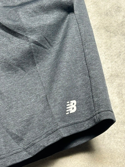 New Balance Black - Medium