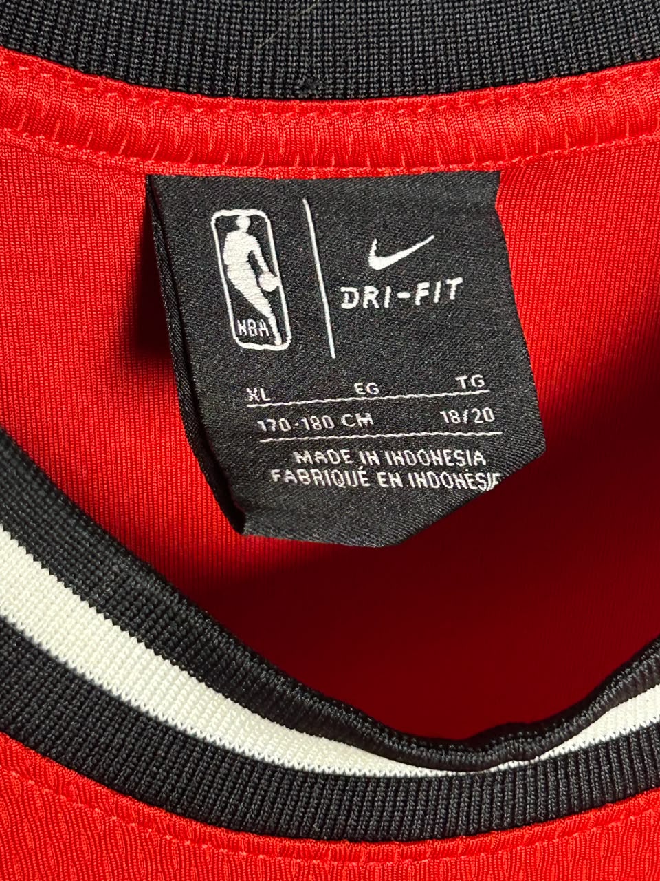 Nike Dri Fit Red Big Logo Bull - XL