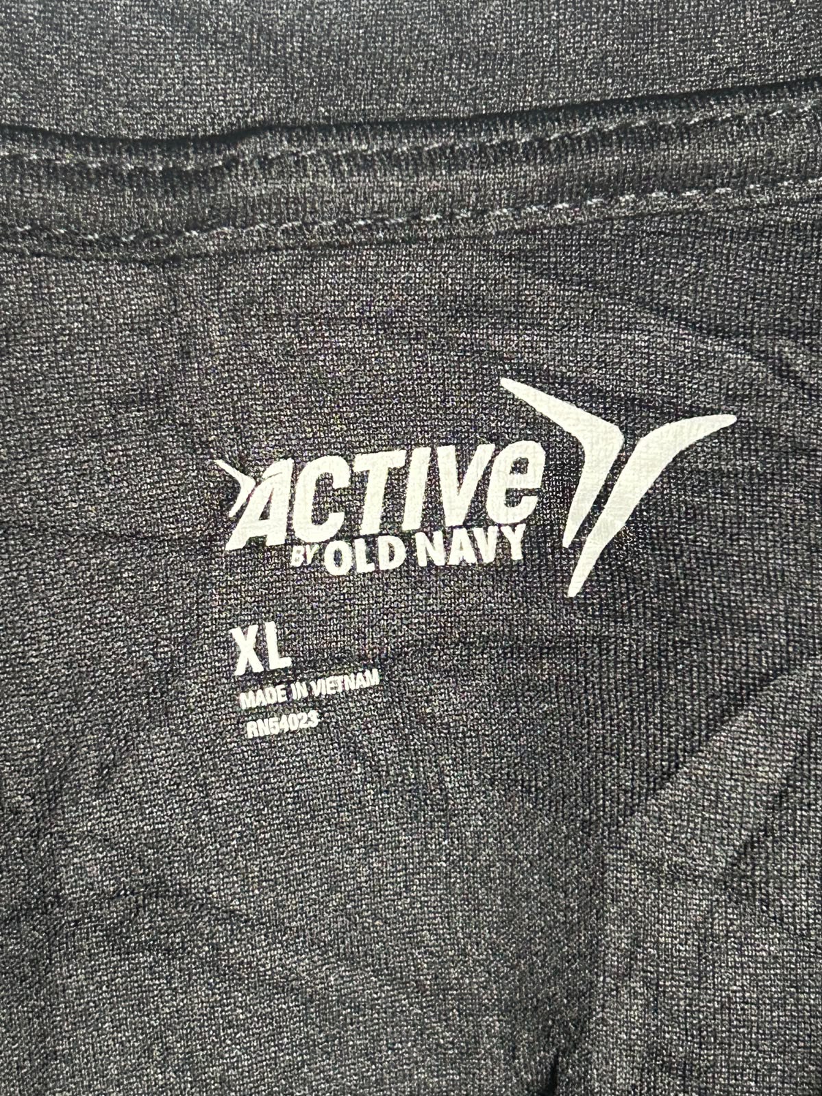 Active By Old Navy Black Round Neck - XL