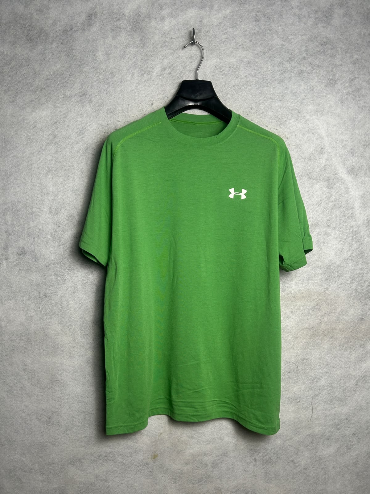 Under Armour Green Round Neck - Large