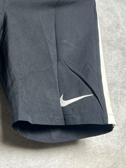 Nike Dri Fit Black - Small