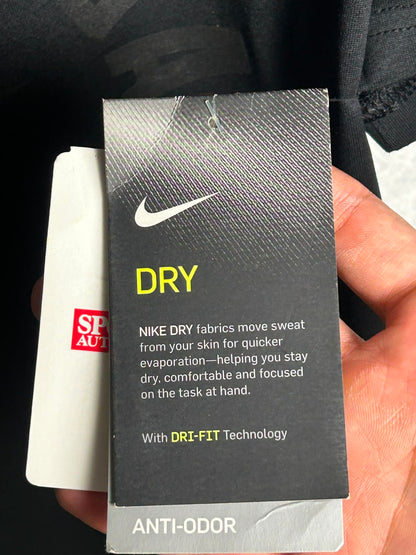 Nike Basketball Edition Black Dri Fit Round Neck - Small