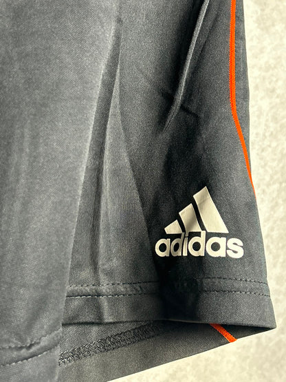 Adidas Black - Medium