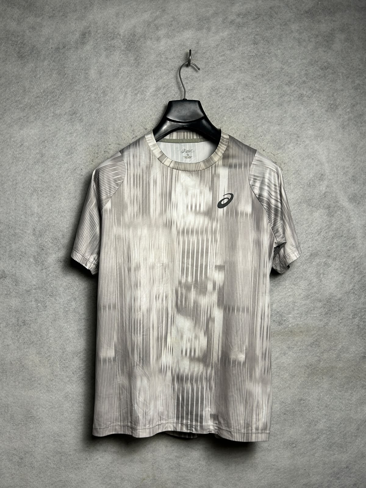 Asics Printed Round Neck - Small