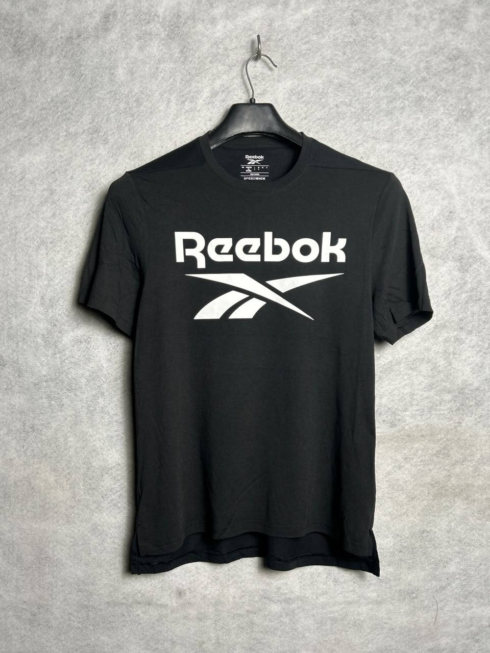 Reebok Black Big Logo Speedwick Round Neck - Large