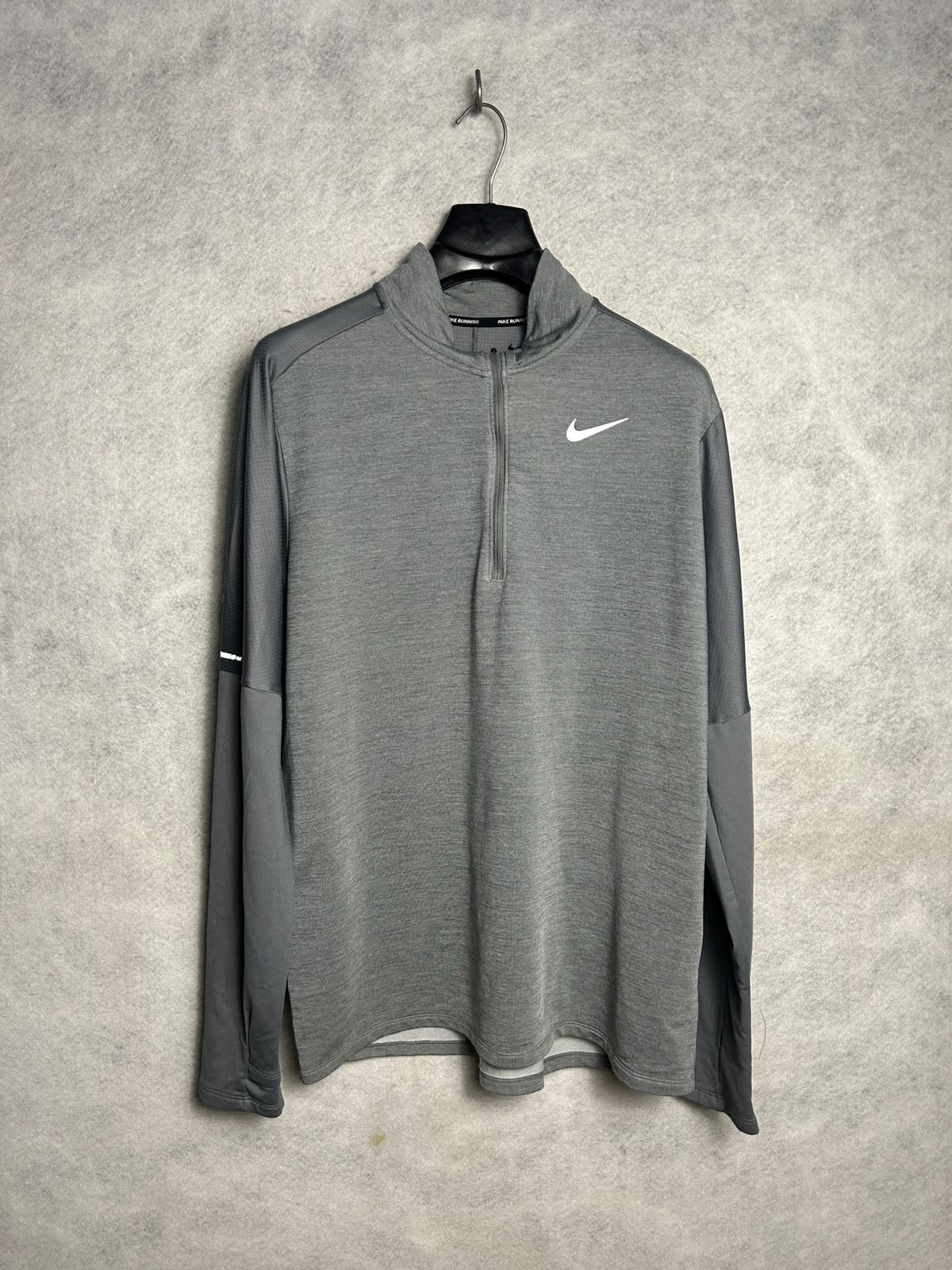 Nike Dri Fit Full Sleeves Half Zip Grey - Large